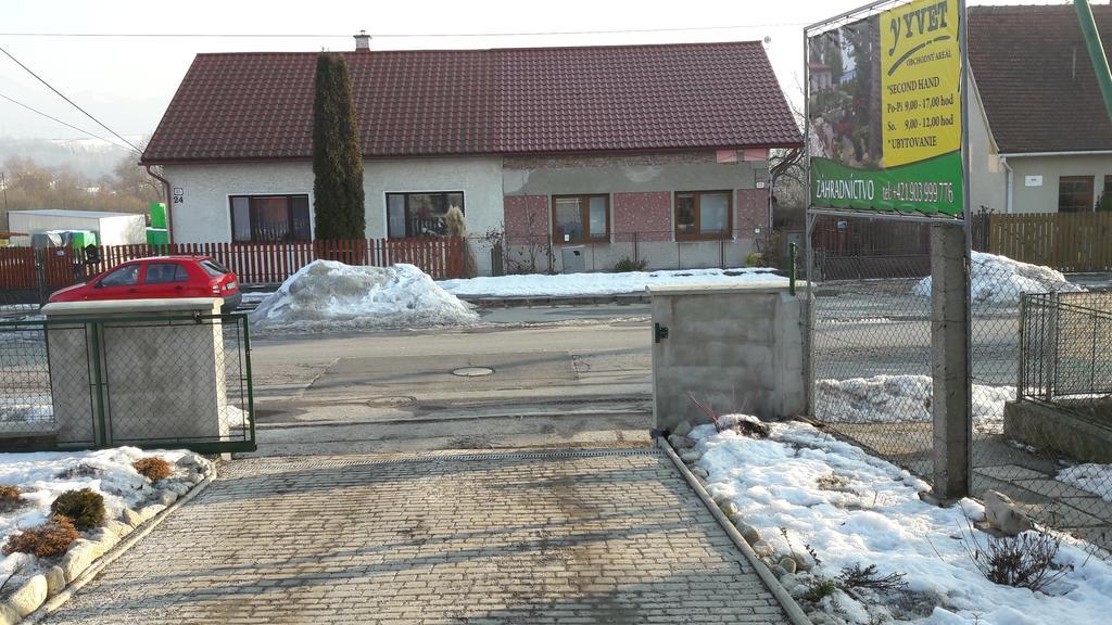 Apartman Yvet Sucany Buitenkant foto