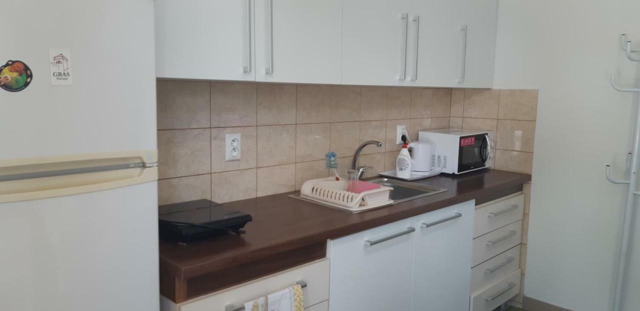 Apartman Yvet Sucany Buitenkant foto